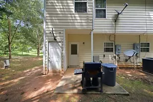 6888 Mountain Cir, Riverdale, GA 30274 - Photo 21