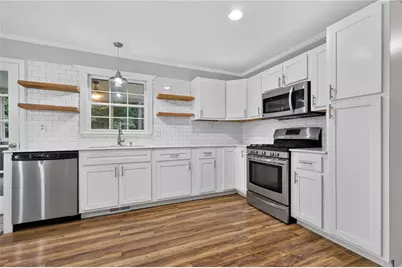 1504 Pine Creek Way, Lawrenceville, GA 30043 - Photo 9