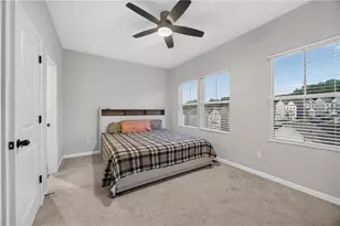 2656 Brookview Ln, Atlanta, GA 30318 - Photo 21