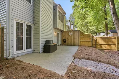 599 Saint James Walk SE, Marietta, GA 30067 - Photo 19