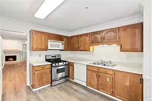 599 St James Walk SE, Marietta, GA 30067 - Photo 13