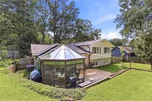 670 Robinhood Trail, Gainesville, GA 30501 - Photo 45