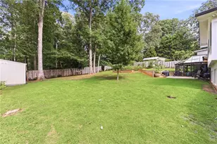 670 Robinhood Trail, Gainesville, GA 30501 - Photo 43