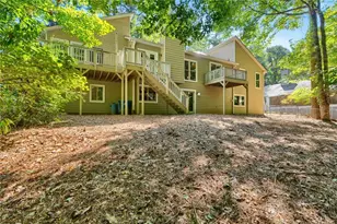 4004 Woodridge Ct, Duluth, GA 30096 - Photo 3