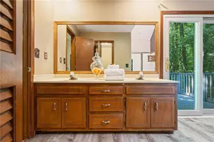 4004 Woodridge Ct, Duluth, GA 30096 - Photo 15