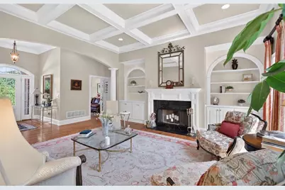 3805 Reservoir Drive, Gainesville, GA 30507 - Photo 5