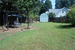 209 Pebble Creek Dr, McDonough, GA 30253 - Photo 17