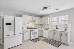 2375 Ashton Dr, Roswell, GA 30076 - Photo 3