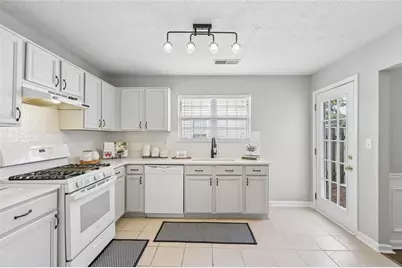 2375 Ashton Drive, Roswell, GA 30076 - Photo 13
