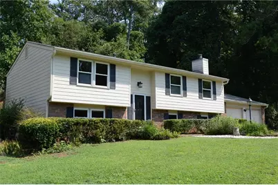4582 N Landing Way, Marietta, GA 30066 - Photo 3