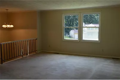4582 N Landing Way, Marietta, GA 30066 - Photo 7