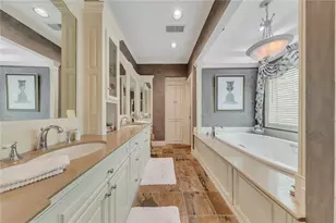 5996 Mitchell Rd, Sandy Springs, GA 30328 - Photo 25