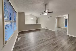 291 N Briar Ridge, Woodstock, GA 30189 - Photo 3