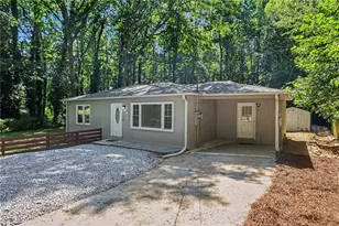 6709 Baker Dr, Lithia Springs, GA 30122 - Photo 3