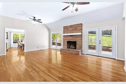 224 Shadowood Drive SE, Calhoun, GA 30701 - Photo 11