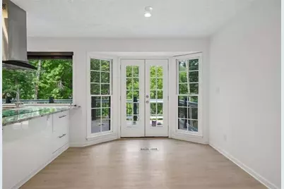 5132 Willow Point Parkway, Marietta, GA 30068 - Photo 9