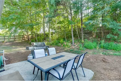 5258 Underhill Lane, Sugar Hill, GA 30518 - Photo 19