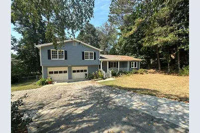 1763 Shadybrook Court, Lawrenceville, GA 30043 - Photo 3
