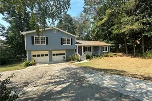 1763 Shadybrook Ct, Lawrenceville, GA 30043 - Photo 3