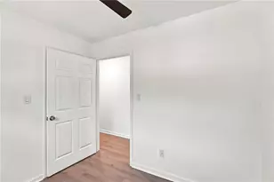 2184 Browns Mill Rd SE, Atlanta, GA 30315 - Photo 29