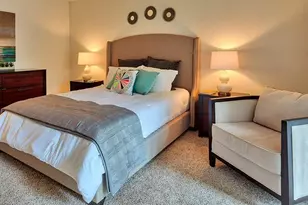 8601 Roberts Dr, Sandy Springs, GA 30350 - Photo 11