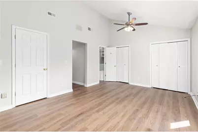 15 Ivy Square NE, Atlanta, GA 30342 - Photo 23