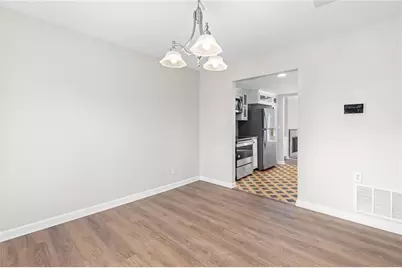 15 Ivy Square NE, Atlanta, GA 30342 - Photo 5