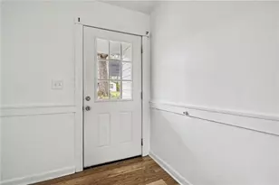 400 Hemlock Dr, Lawrenceville, GA 30046 - Photo 9