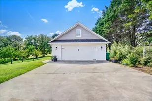 2011 Lothridge Rd, Cleveland, GA 30528 - Photo 93