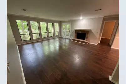 423 Warm Springs Circle, Roswell, GA 30075 - Photo 9