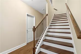 2270 Tenor Ln, Alpharetta, GA 30009 - Photo 7
