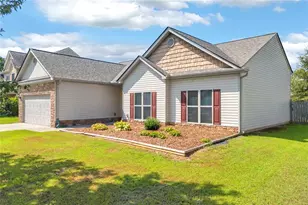 1412 Silvergate Way, Winder, GA 30680 - Photo 3
