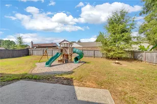 1412 Silvergate Way, Winder, GA 30680 - Photo 17