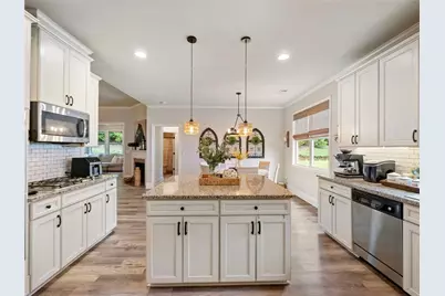6835 Henwick Circle, Cumming, GA 30040 - Photo 19