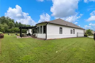 6835 Henwick Cir, Cumming, GA 30040 - Photo 41