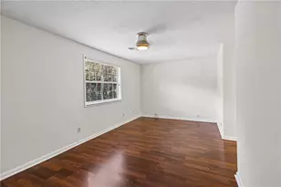 6900 Roswell Rd, Sandy Springs, GA 30328 - Photo 17