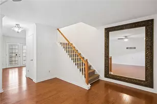 6900 Roswell Rd, Sandy Springs, GA 30328 - Photo 5