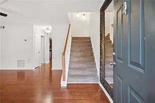 6900 Roswell Rd, Sandy Springs, GA 30328 - Photo 3