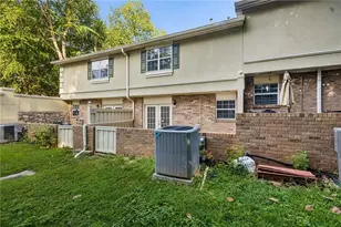 6900 Roswell Rd, Sandy Springs, GA 30328 - Photo 27