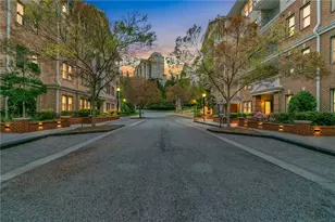 3621 Vinings Slope SE, Atlanta, GA 30339 - Photo 11