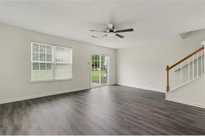 6865 Mountain Circle, Riverdale, GA 30274 - Photo 7