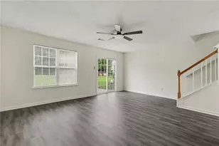 6865 Mountain Cir, Riverdale, GA 30274 - Photo 7