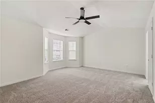 6865 Mountain Cir, Riverdale, GA 30274 - Photo 19
