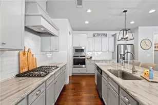 2440 Sunflower Dr, Hoschton, GA 30548 - Photo 9
