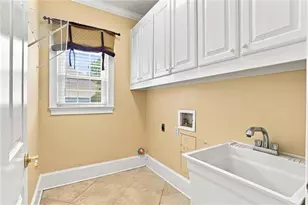8585 Driver Cir, Alpharetta, GA 30022 - Photo 29