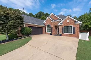 222 Meadow Run, Carrollton, GA 30116 - Photo 1