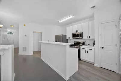 181 Oak Green Drive, Lawrenceville, GA 30044 - Photo 11