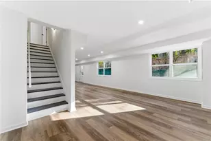 1715 Crestline Dr NE, Atlanta, GA 30345 - Photo 23