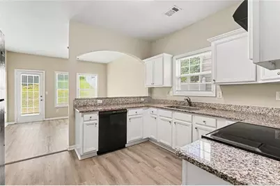 6892 Grand Hickory Drive, Braselton, GA 30517 - Photo 3