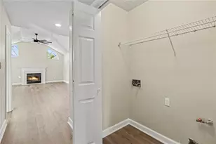37 Greentree Dr, Newnan, GA 30265 - Photo 15